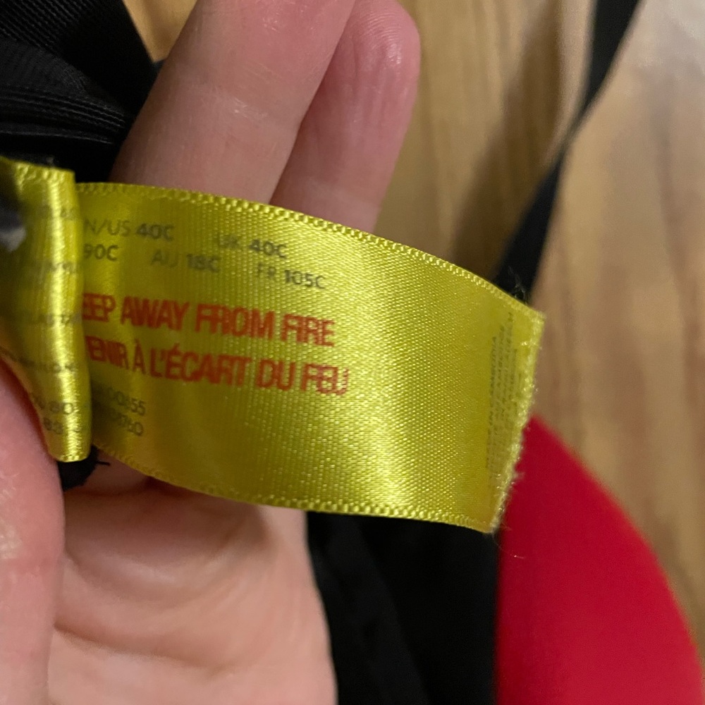 Sports bra - Picture 3 of 3